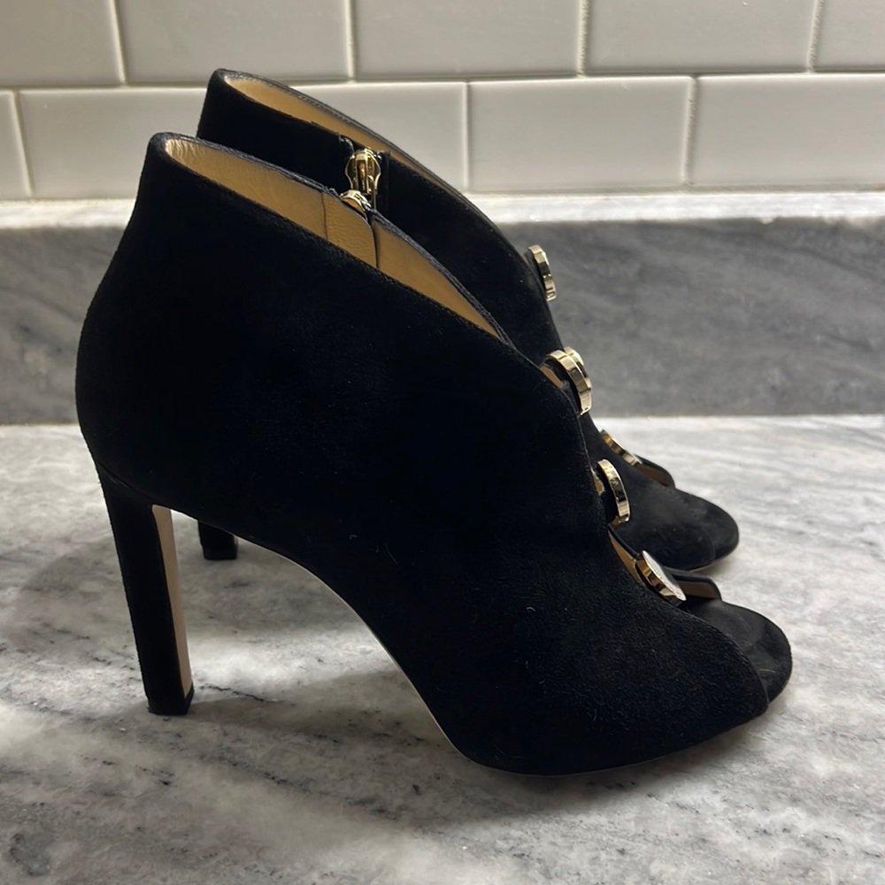 Jimmy Choo LORNA 100 color black suede bootie Sz 39 worn once. Excellent!